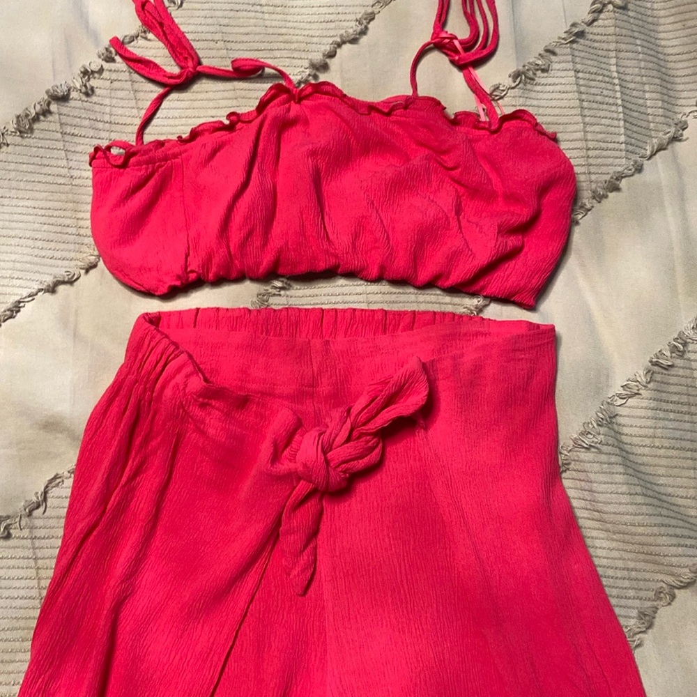 Hot pink tank top and pants set